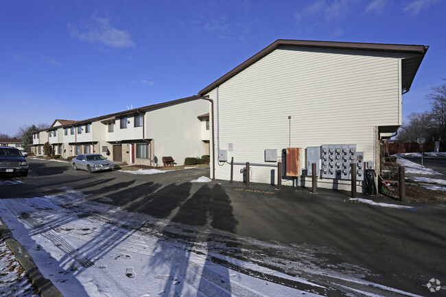 Building Photo - Good Hope Townhomes