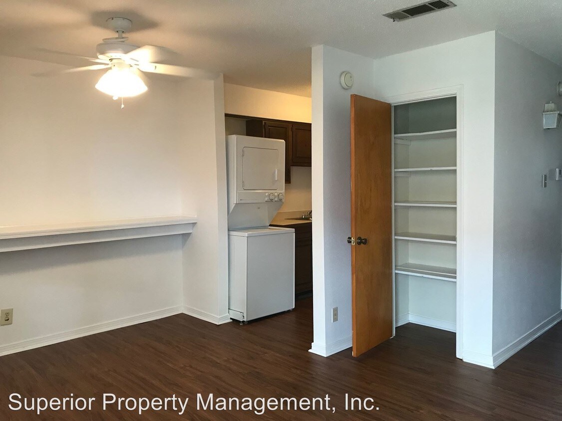 Foto principal - 4480 Pontchartrain Dr