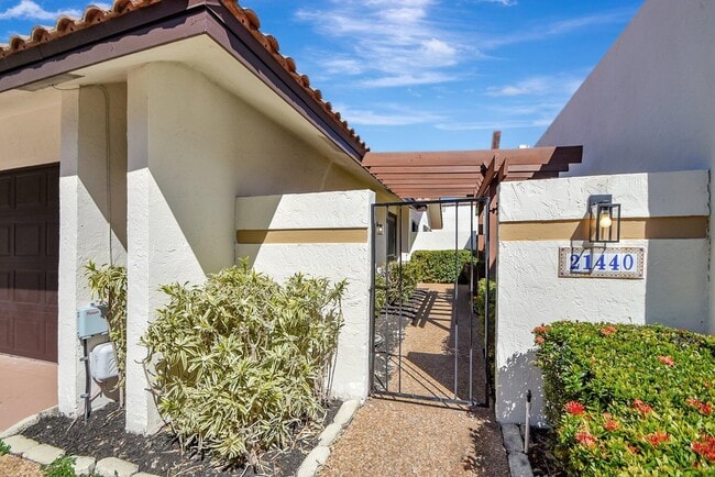 Building Photo - 21440 Campo Allegro Dr