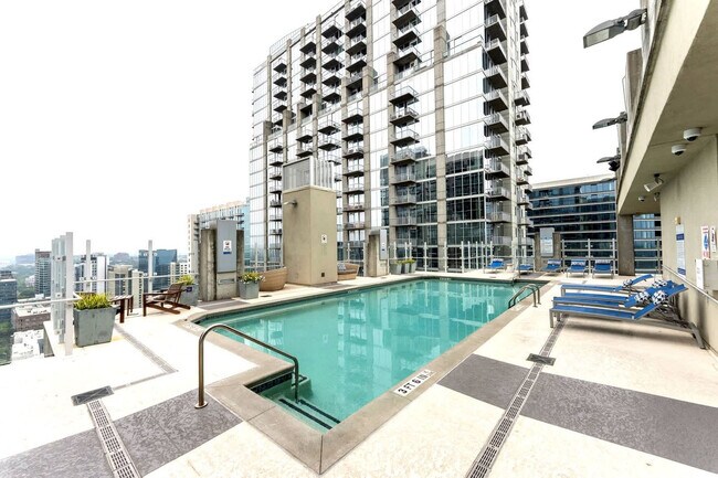 Building Photo - 830 Piedmont Ave NE