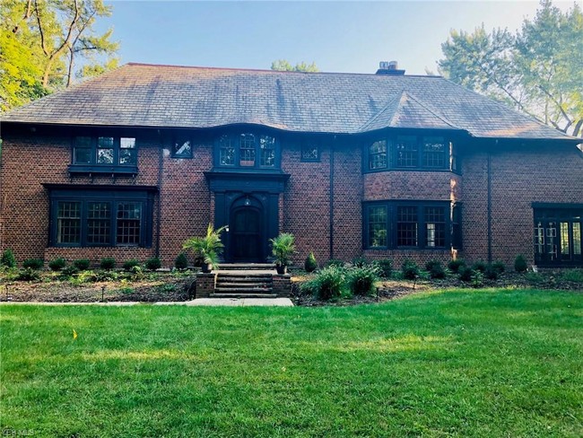 Building Photo - 16600 S Park Blvd
