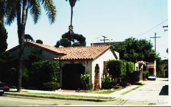 Foto del edificio - 428-432 Bonito Ave