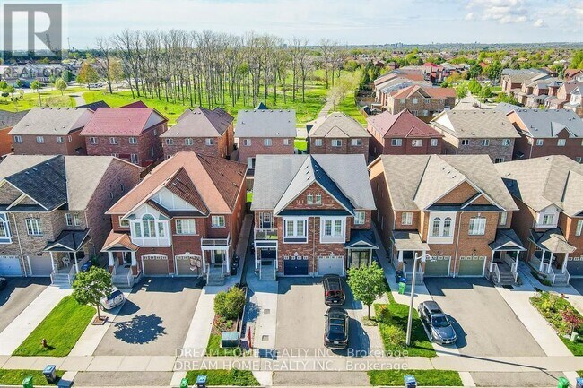 Photo du bâtiment - 4730 Alana Glen Dr