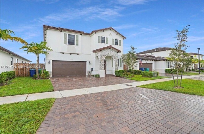 Foto del edificio - 10321 SW 232nd St