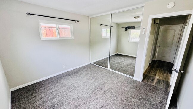 Foto del edificio - 803 Gamble St