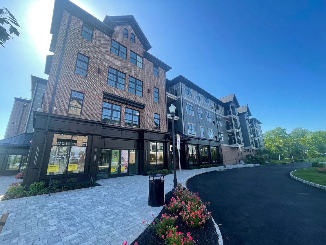 Westfield Crossing Apartments in Westfield, NJ