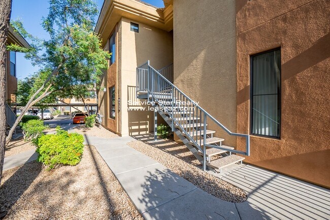 Building Photo - 6900 E Princess Dr