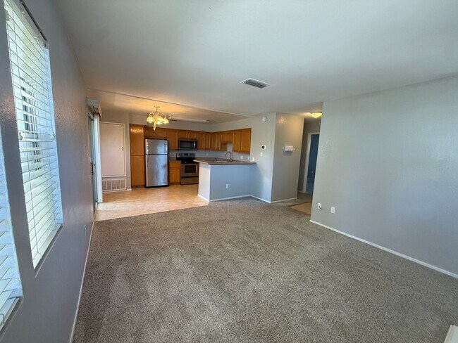 Foto del edificio - 2915 N Texas St
