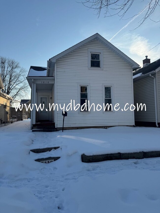 Building Photo - 1610 Cass St