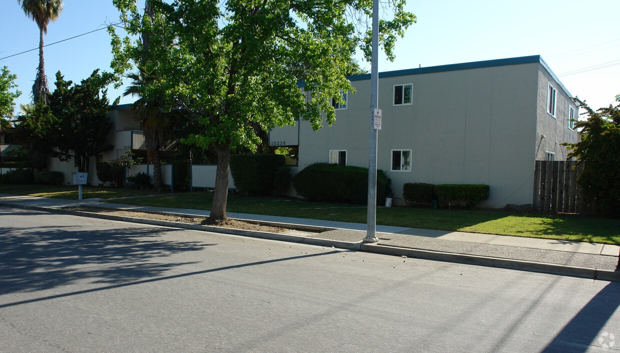 1022610228 Beardon Dr, Cupertino, CA 95014 Apartments in Cupertino, CA