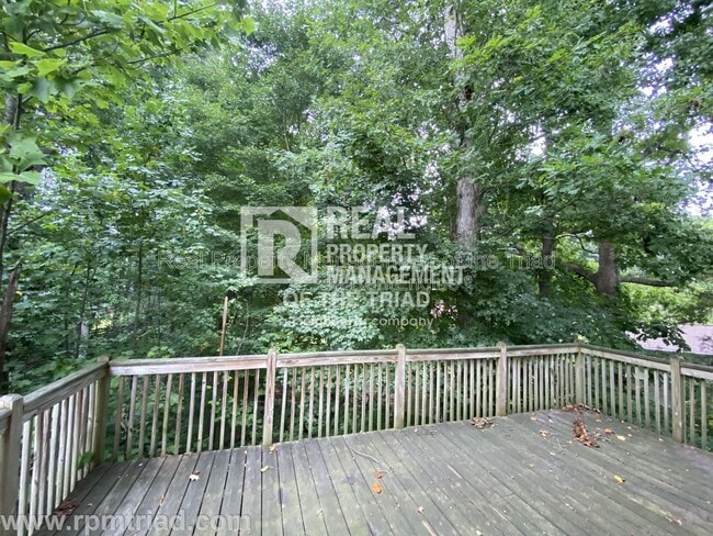 Building Photo - 3045 Heather View Ct