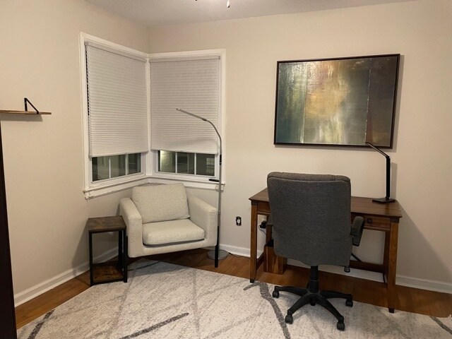 Foto del edificio - 512 Wakefield Dr