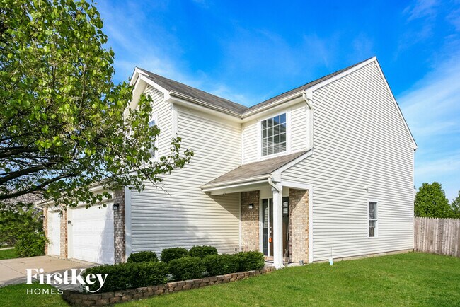 Foto del edificio - 7060 Harness Lakes Dr