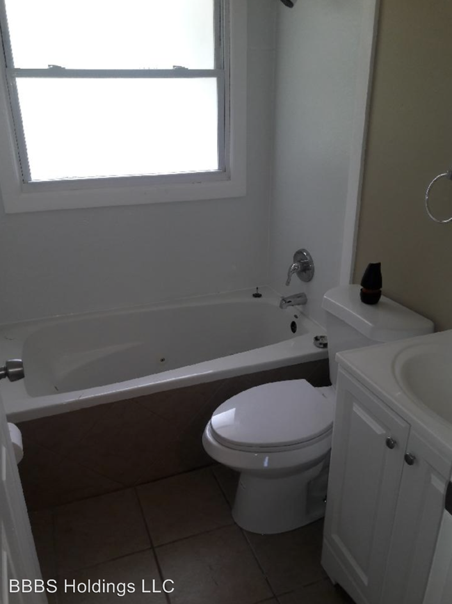 Building Photo - 3 br, 2 bath House - 312 Banff Circle