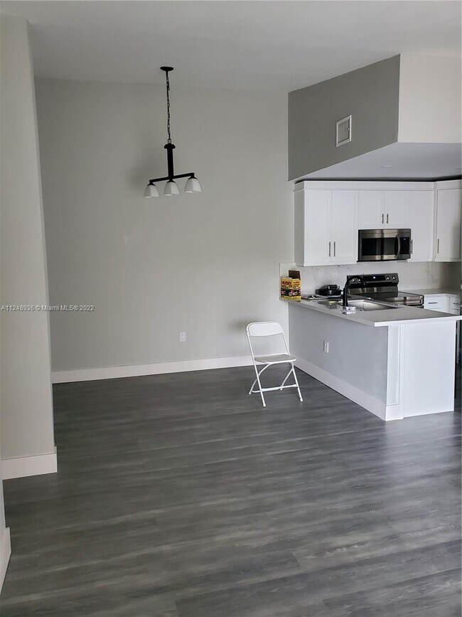 Foto del edificio - 8977 SW 123rd Ct