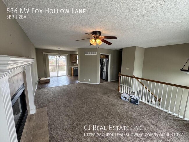 Building Photo - 536 NW Fox Hollow Ln