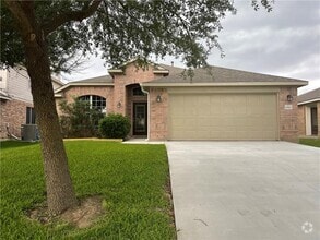 Building Photo - 18512 Sandy Bottom Dr