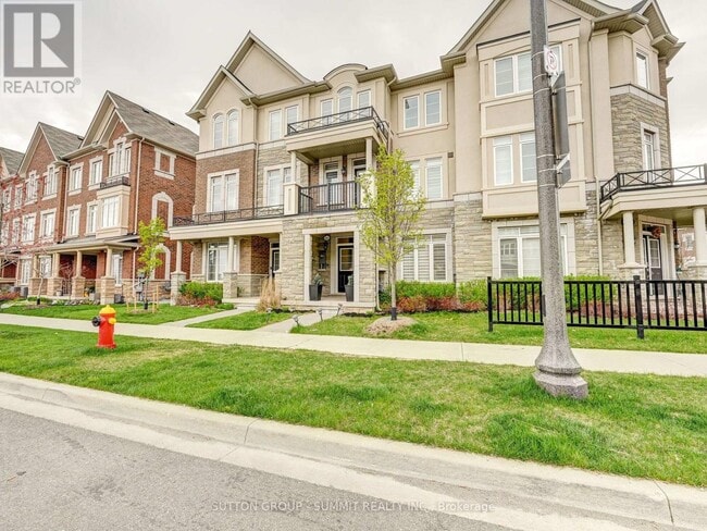 Building Photo - 3048 George Savage Ave