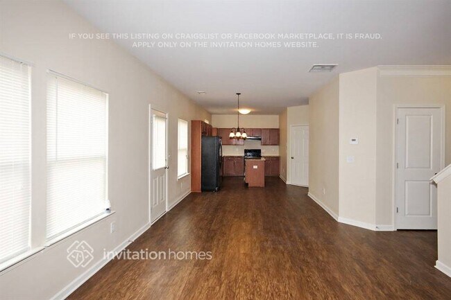 Building Photo - 4002 Oak Field Dr