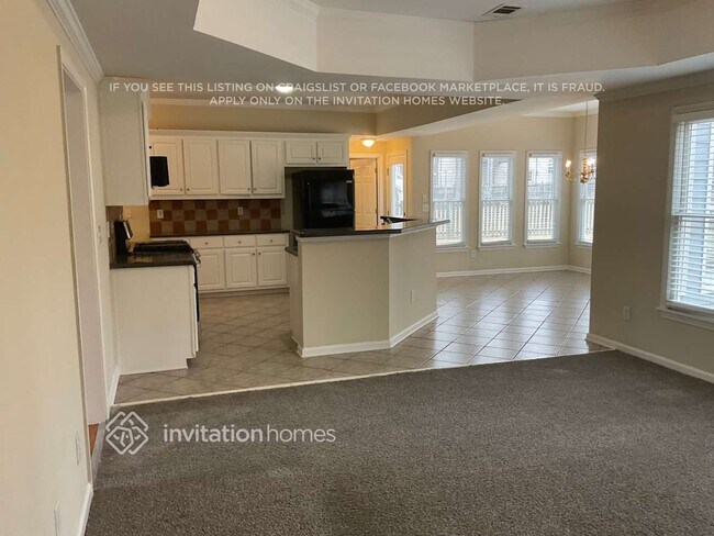 Foto del edificio - 1565 Woodpoint Way