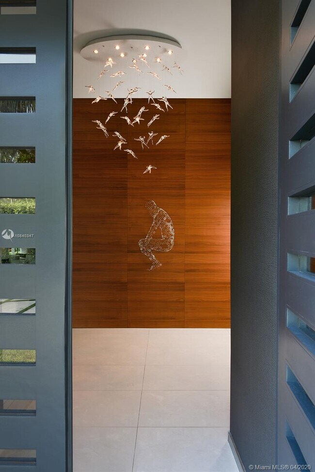 Foto del edificio - 295 Vistalmar St