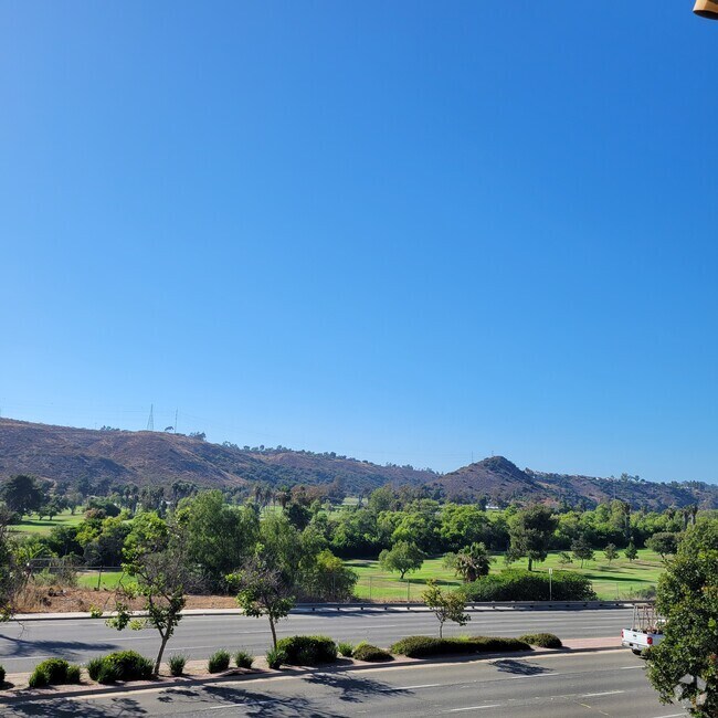 Apartments for Rent in 92124