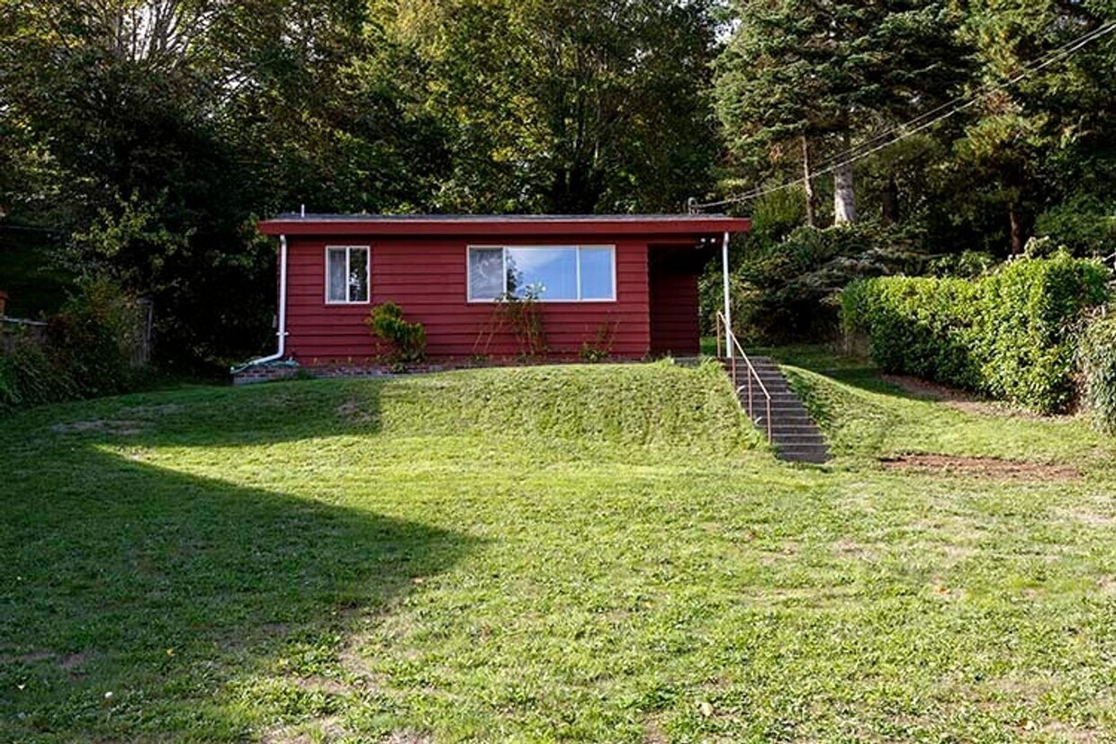 1 Bedroom Rambler in Mannette - 1 Bedroom Rambler in Mannette