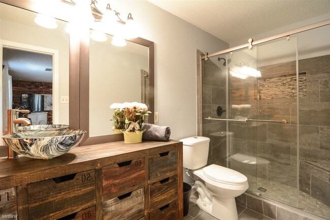 Foto del edificio - 252 Briarwood Loop