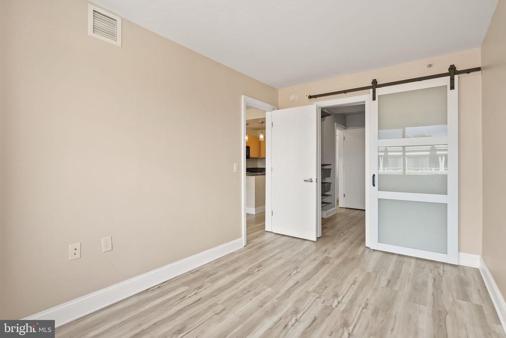 Foto principal - 800 4th St SW