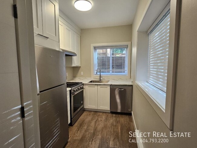 Building Photo - 7138-7138 Marble Hill Rd