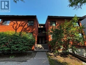 Building Photo - 37 Robinson Ave