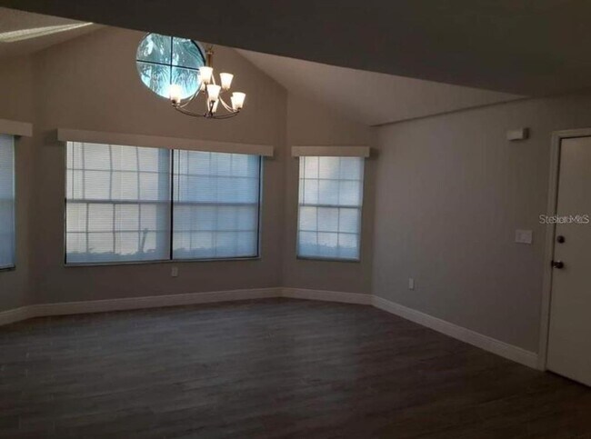 Building Photo - 3123 W Fox Squirrel Dr