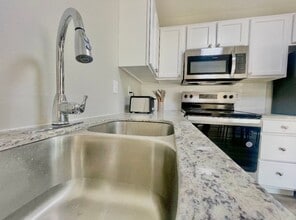 Interior Photo - Cross Creek Villas