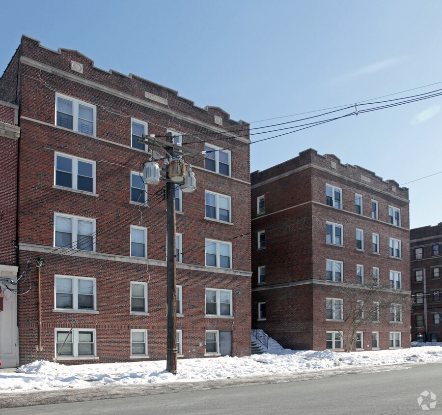 1025 N Broad St. - 1025 N Broad St