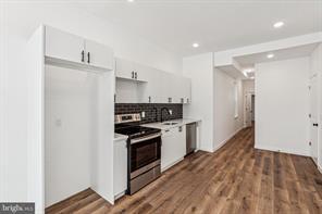 Photo - 1125 W Cumberland St Townhome
