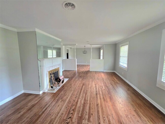 Foto del edificio - 2663 Ashlawn Dr