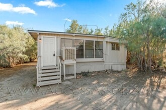 Building Photo - 18499 Shay Rd