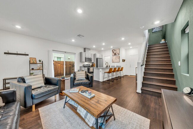 Foto del edificio - 6001 San Rafael Ln