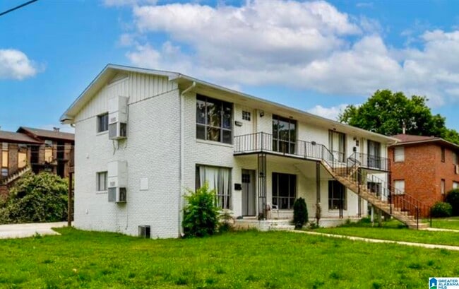 Building Photo - 7728 Rugby Ave