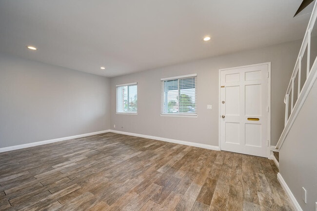 Building Photo - 9615 Adams Ave