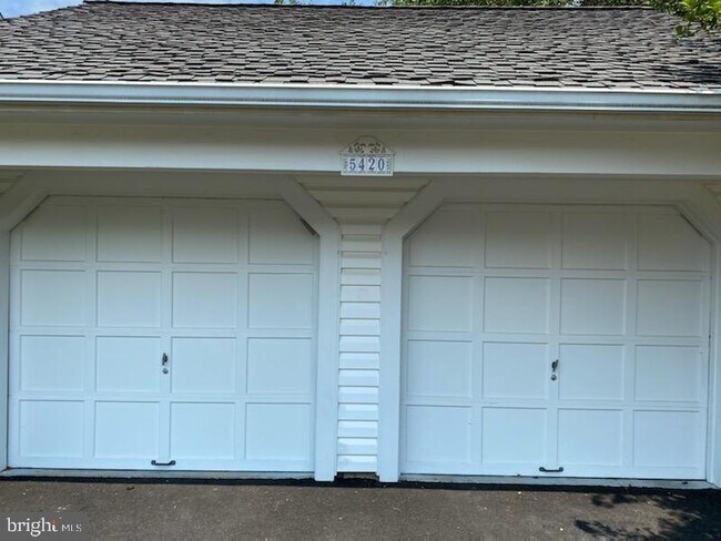 Building Photo - 5420 Clubside Ln