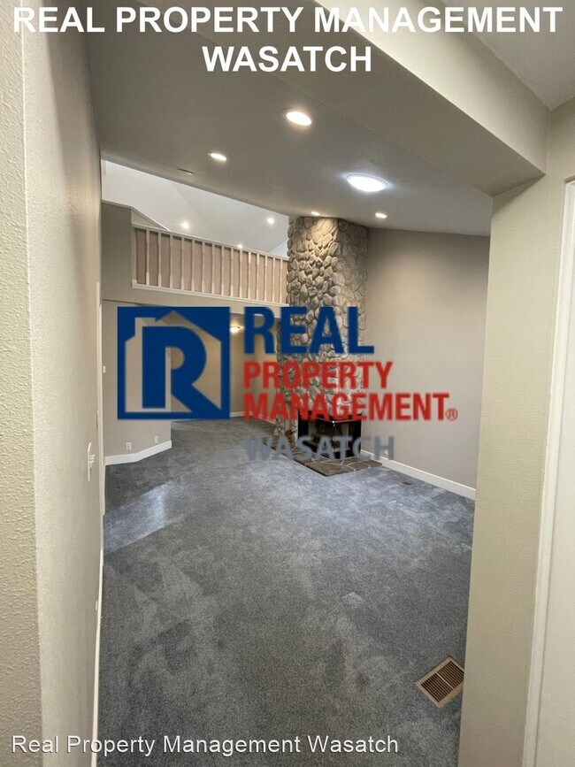 Building Photo - 3 br, 3 bath House - 8922 S Golden Field Way