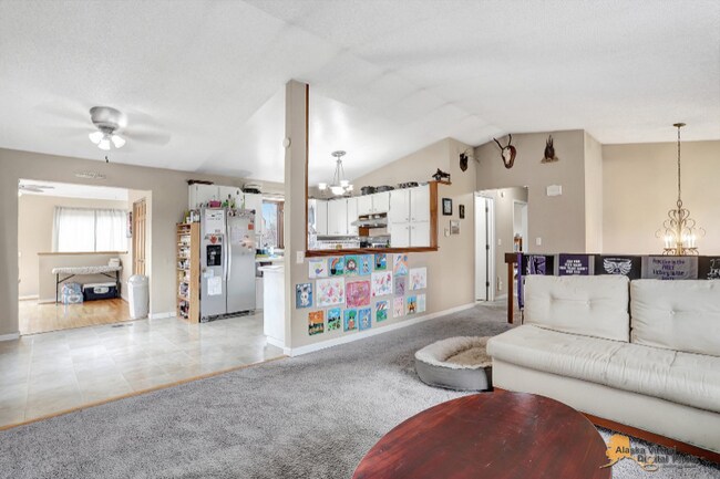 Foto del edificio - 5450 E Alder Dr