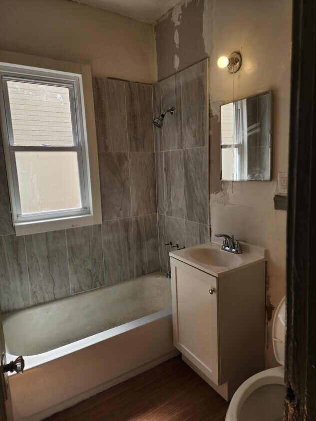 Foto del edificio - 2607 N 34th St
