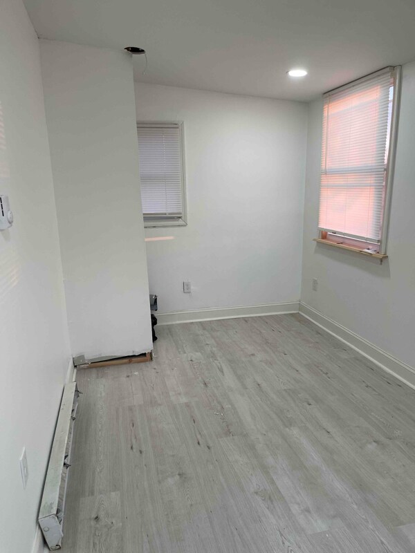 Foto del edificio - 916 Ridge Ave