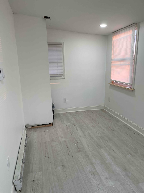 Building Photo - 916 Ridge Ave