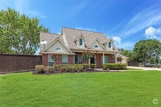 Building Photo - 30062 N Fulshear Dr