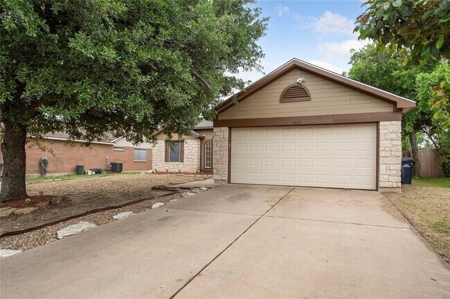 Foto del edificio - 1812 Southcreek Dr