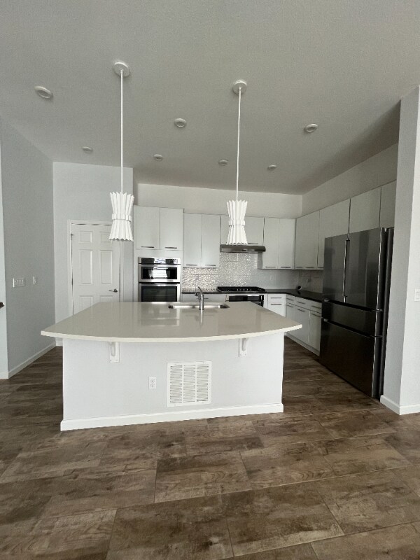 Foto del edificio - 1733 Pioneer Cir