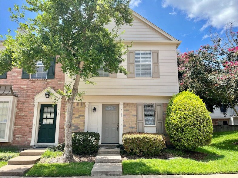 Foto principal - 2808 Grants Lake Blvd